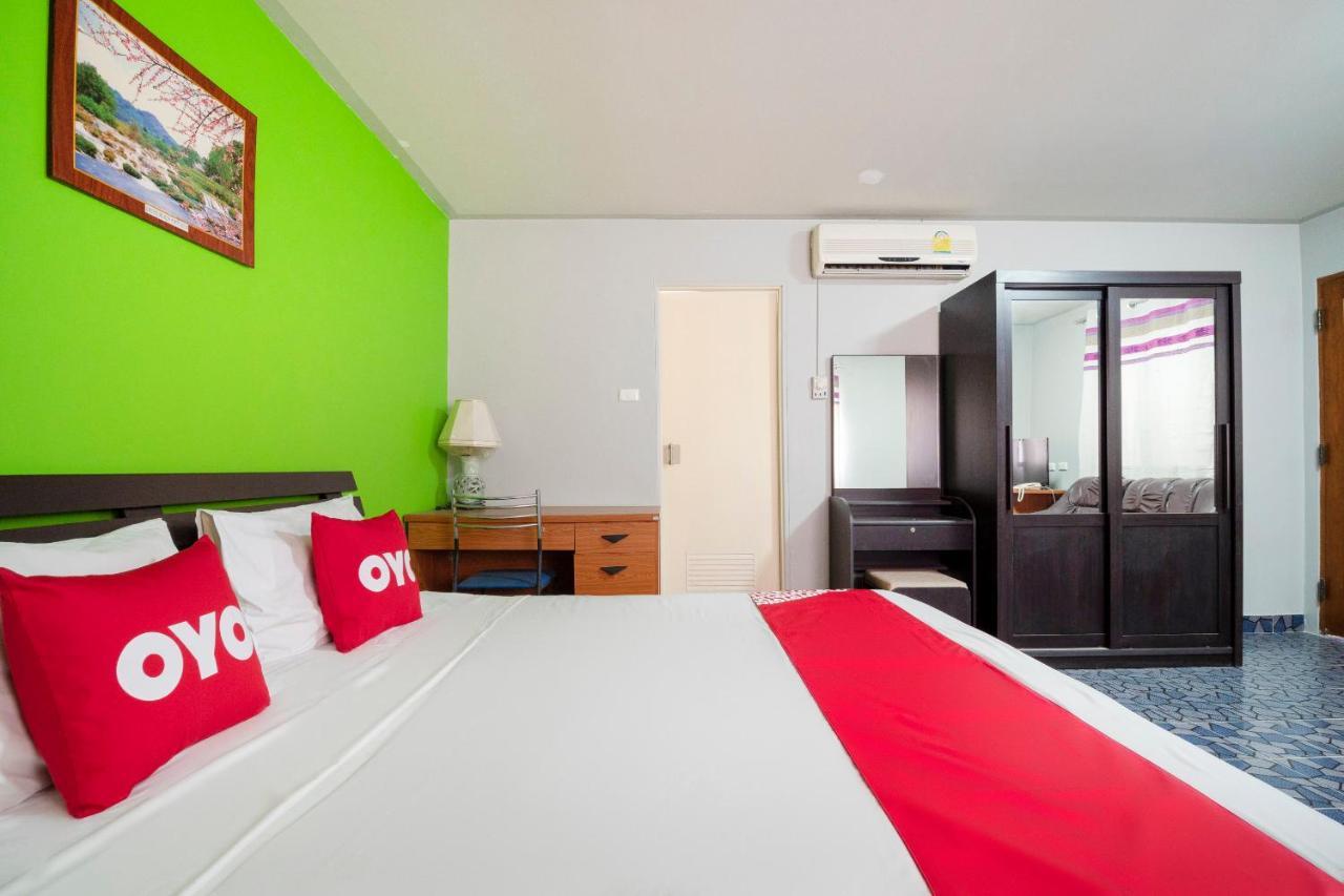 Oyo 663 Green Beach Room Pattaya Ngoại thất bức ảnh