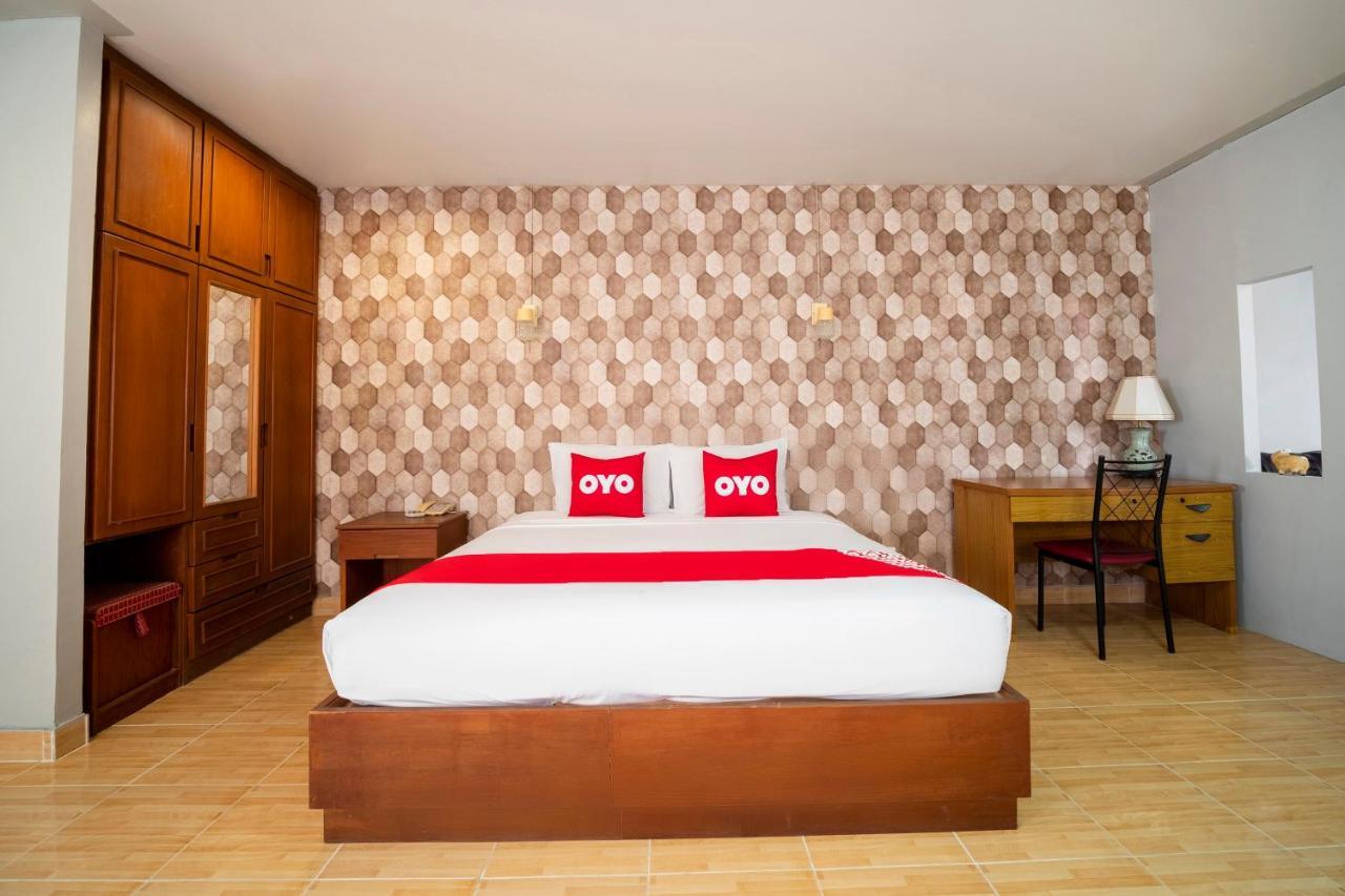 Oyo 663 Green Beach Room Pattaya Ngoại thất bức ảnh