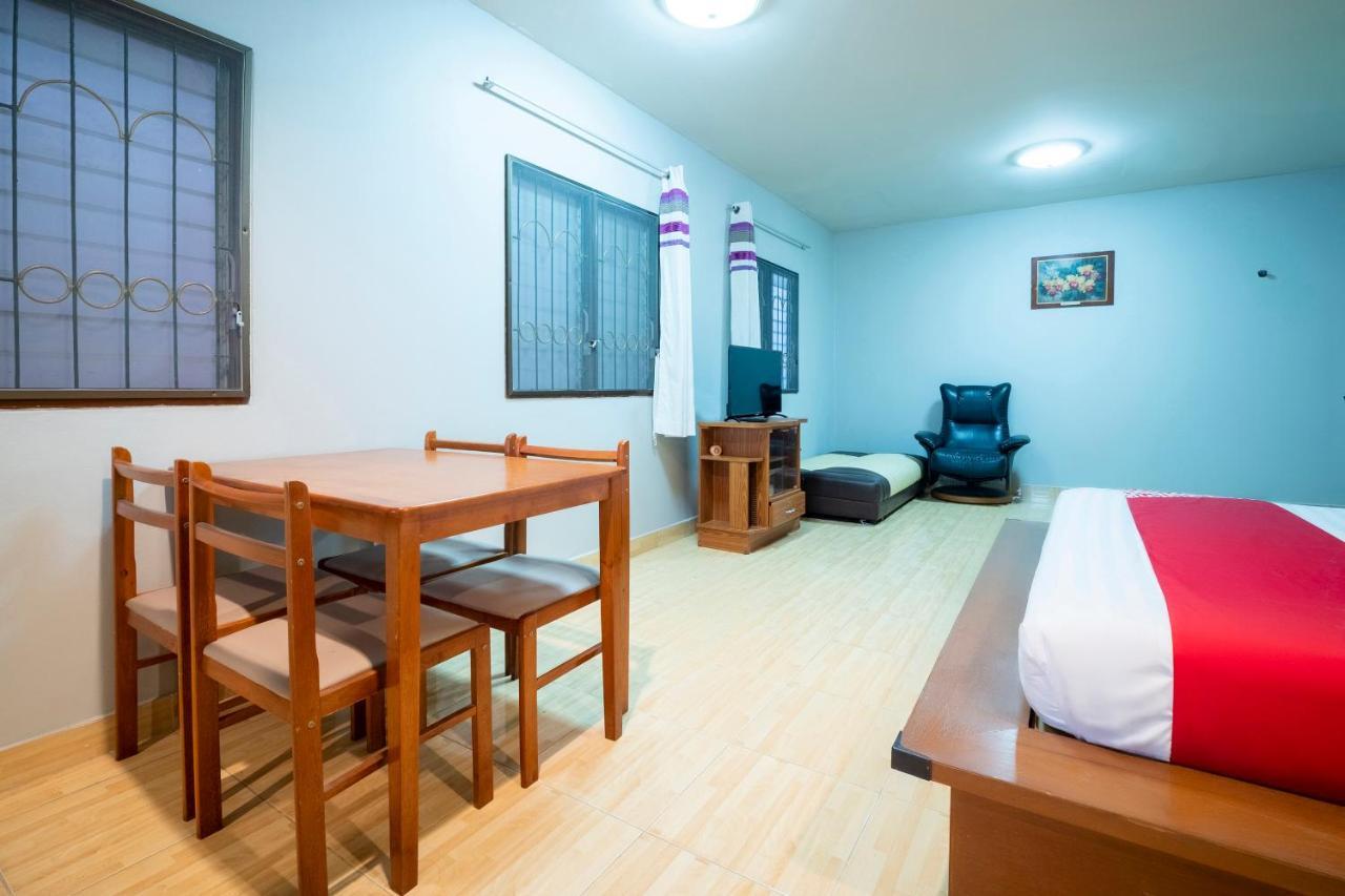 Oyo 663 Green Beach Room Pattaya Ngoại thất bức ảnh