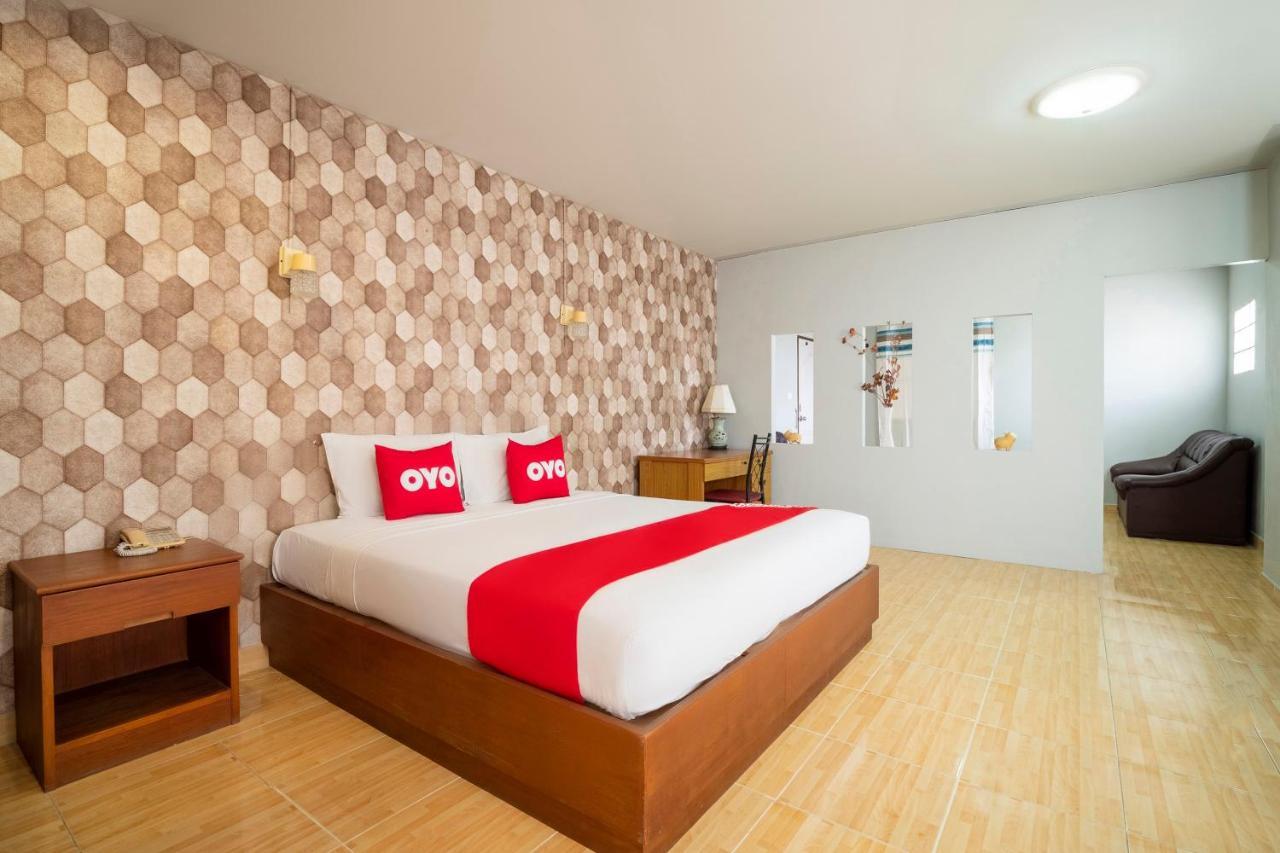 Oyo 663 Green Beach Room Pattaya Ngoại thất bức ảnh