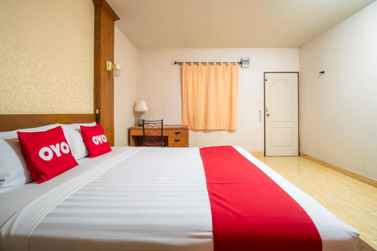 Oyo 663 Green Beach Room Pattaya Ngoại thất bức ảnh