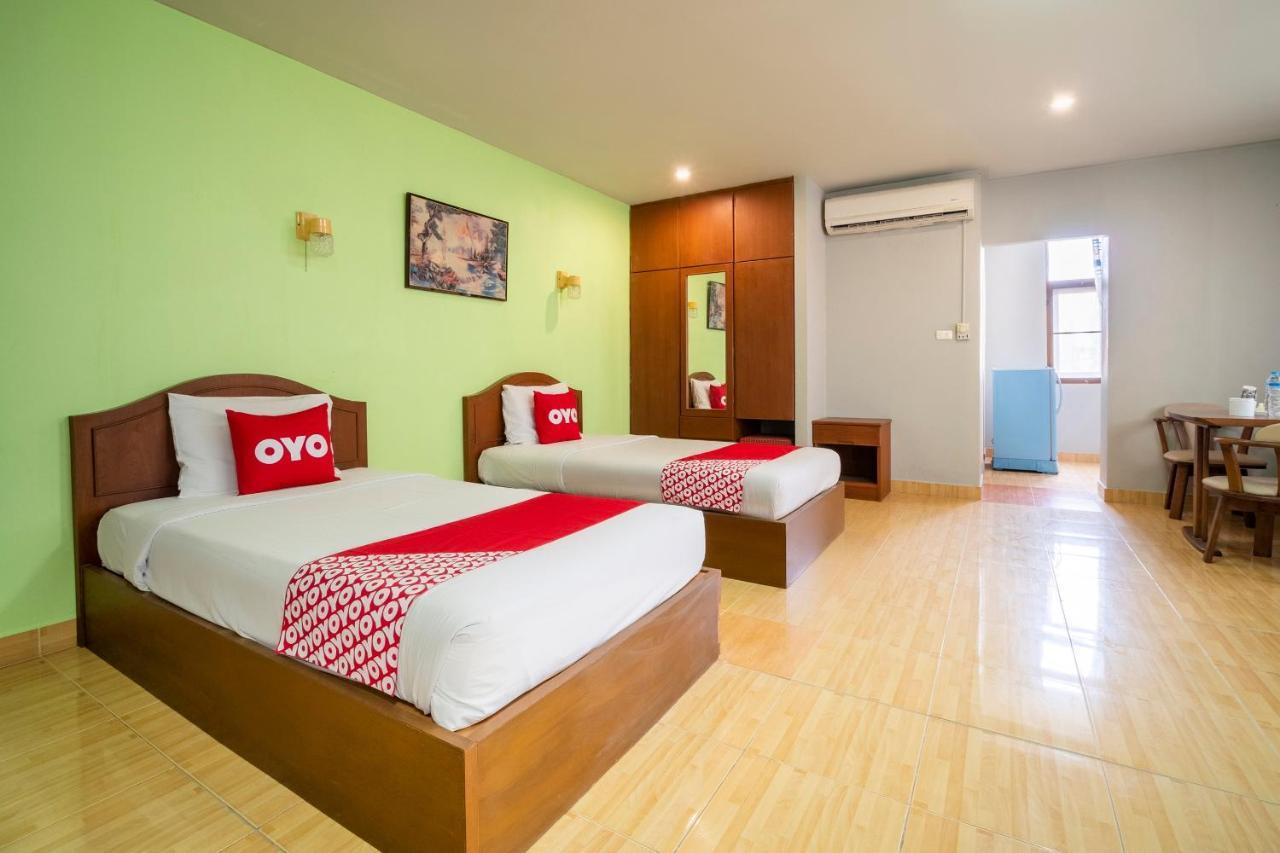 Oyo 663 Green Beach Room Pattaya Ngoại thất bức ảnh