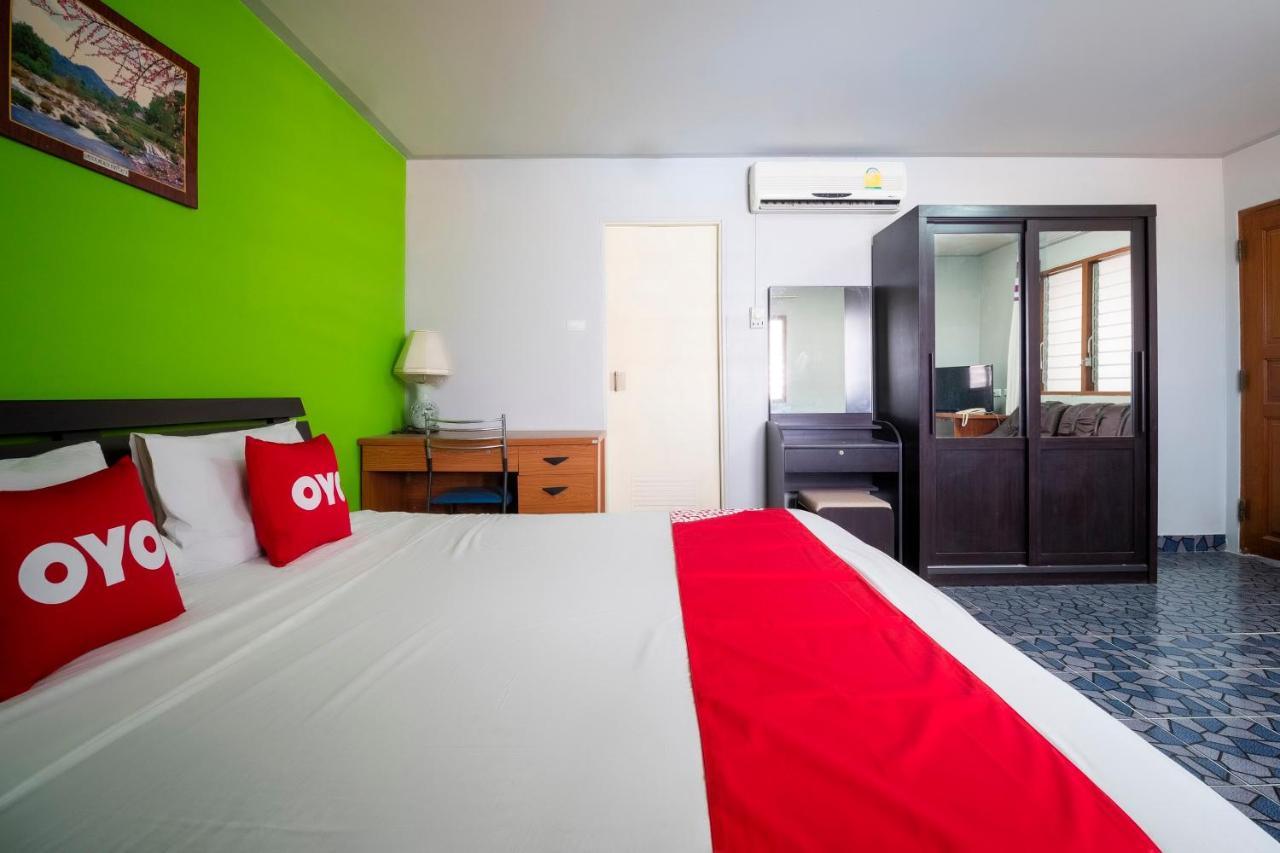 Oyo 663 Green Beach Room Pattaya Ngoại thất bức ảnh
